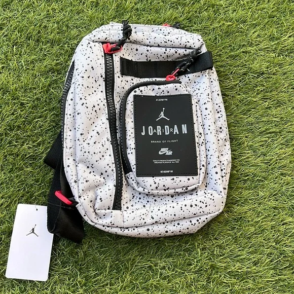 Jordan Hesi Crossbody Bag